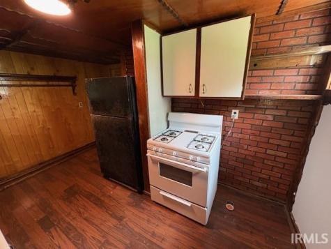 2101 N Macedonia Avenue Muncie IN 47303