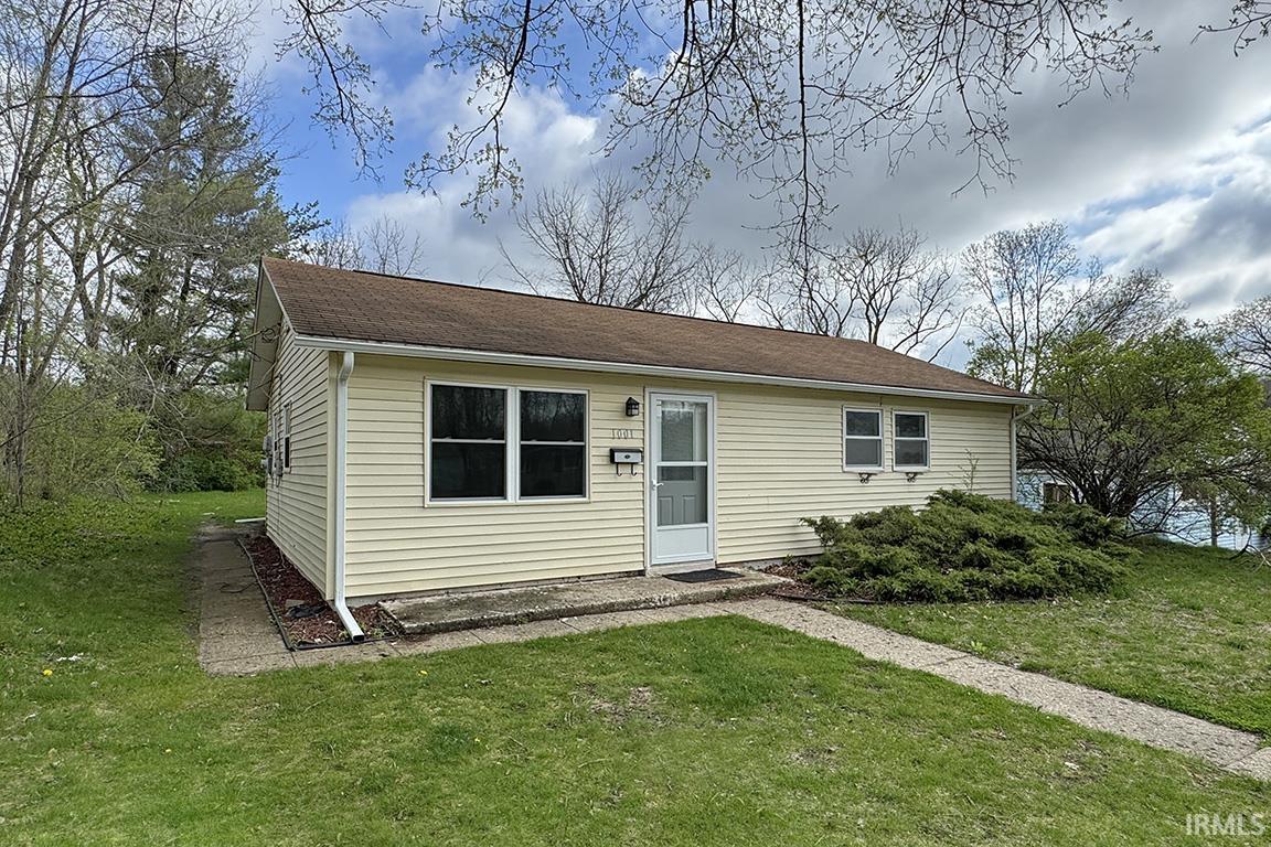 1001 Lancaster Drive South Bend IN 46614