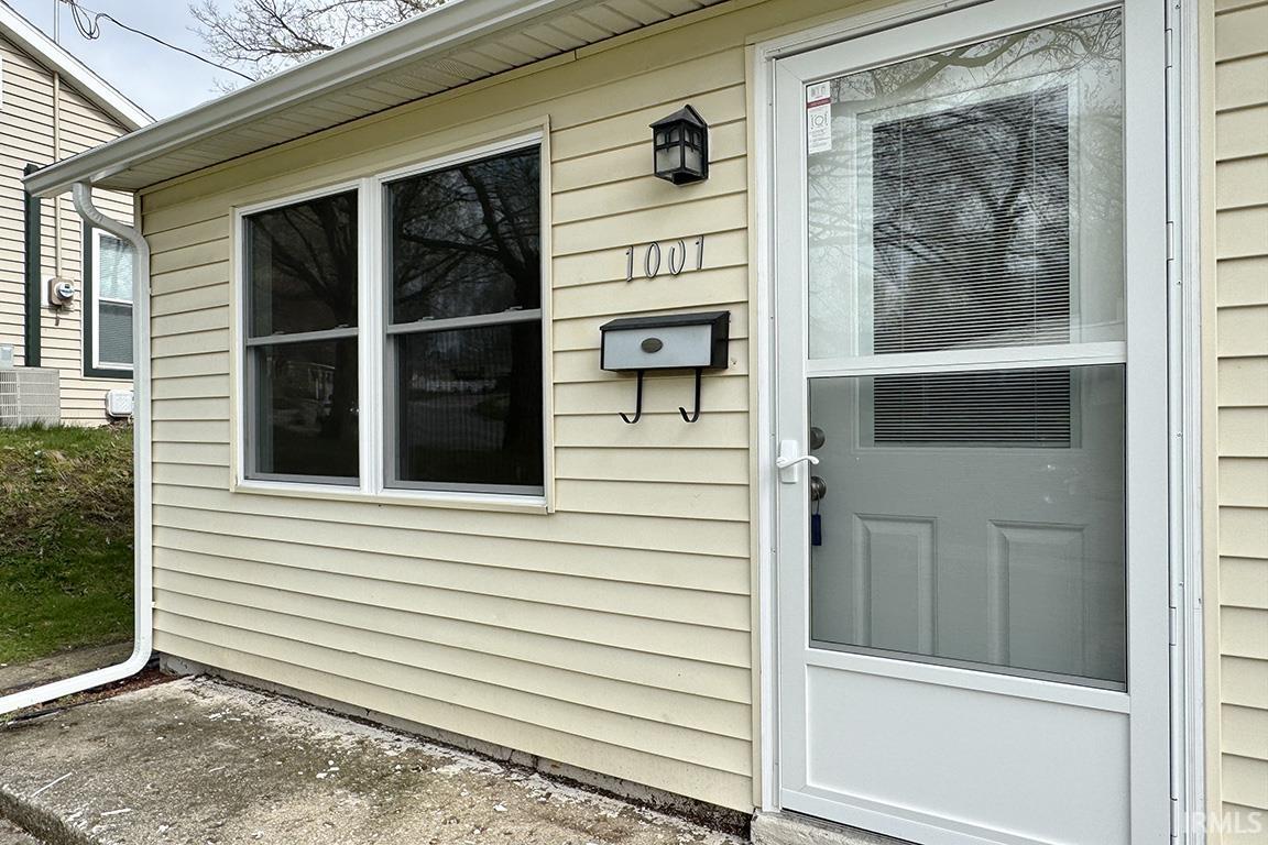 1001 Lancaster Drive South Bend IN 46614