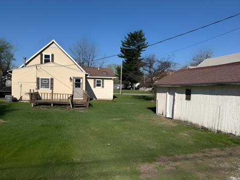 720 N Monticello Street Winamac IN 46996
