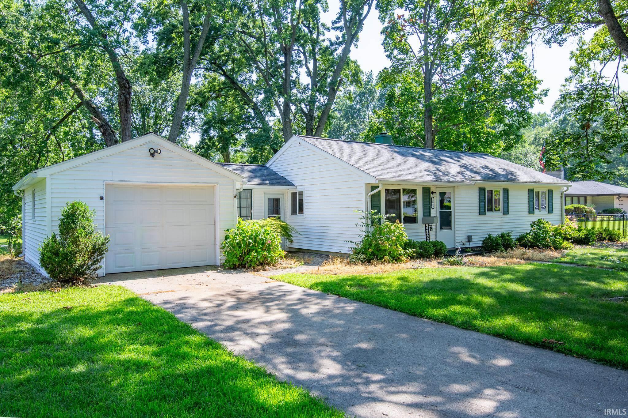 1843 Grant Street Elkhart IN 46514