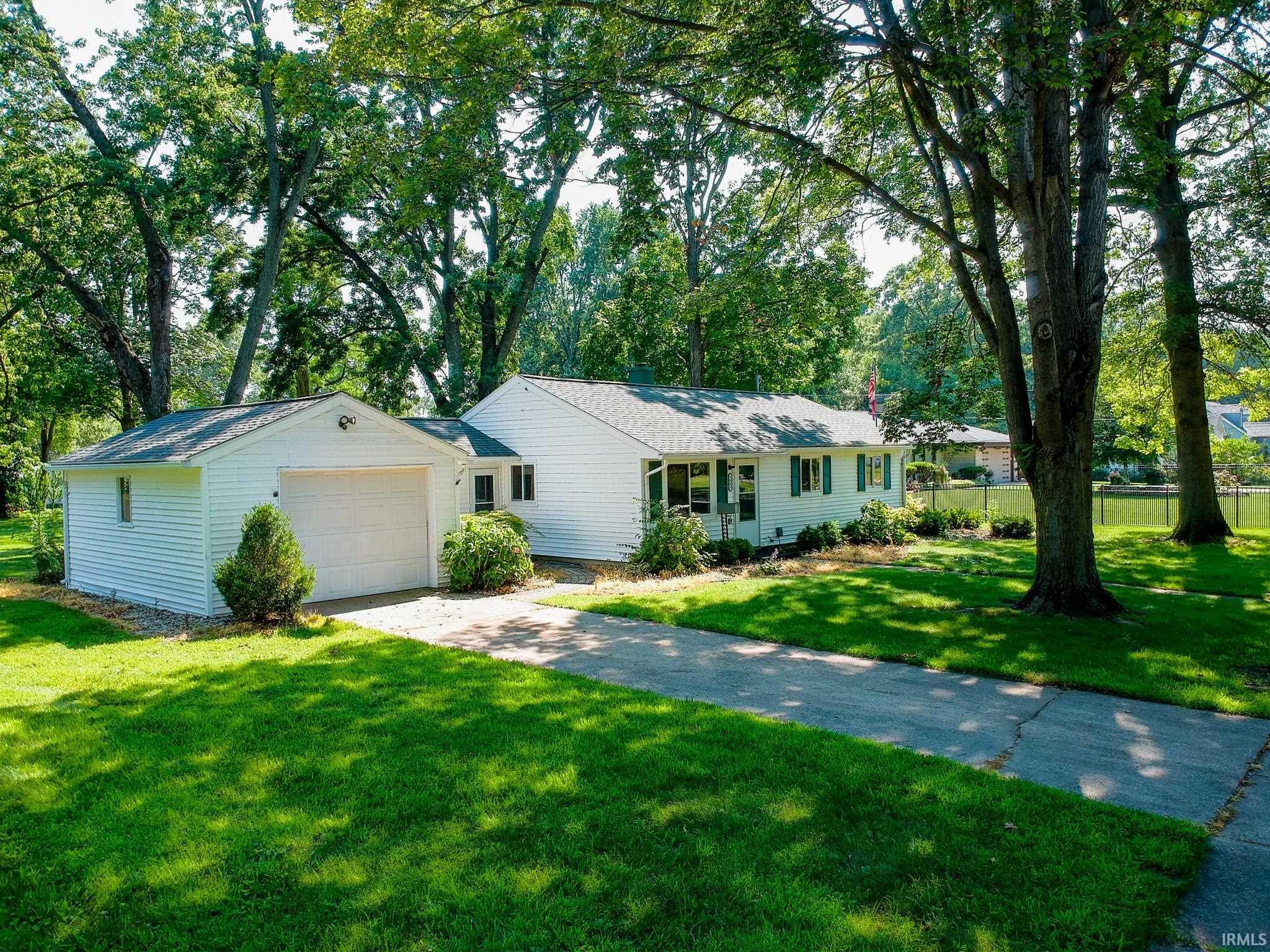 1843 Grant Street Elkhart IN 46514