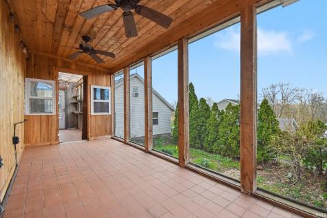 219 W Dewey Street Bremen IN 46506