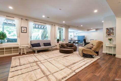 3087 E Chase Lane Bloomington IN 47401