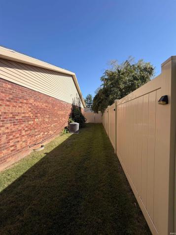 2900 Turnberry Lane Evansville IN 47711