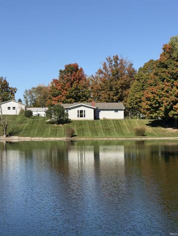 42 E Shamrock Road Hartford City IN 47348