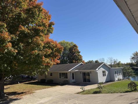 42 E Shamrock Road Hartford City IN 47348