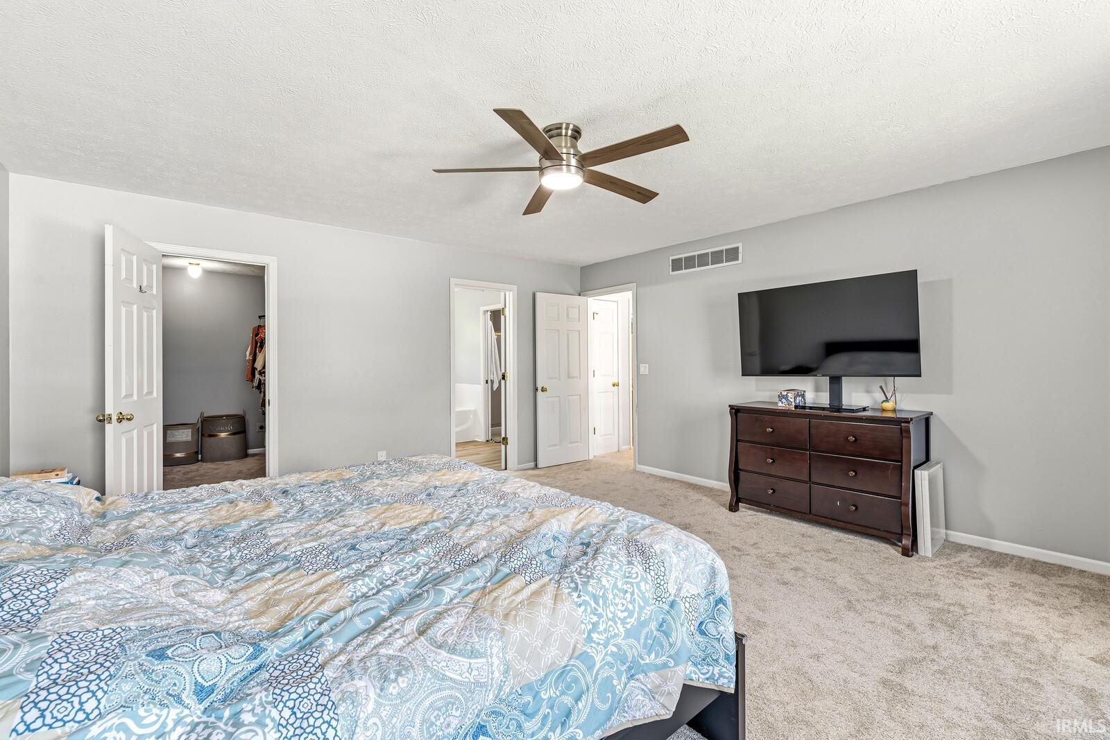 11704 Madison County Circle Granger IN 46530