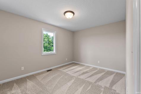 130 Longrifle Road Warsaw IN 46580
