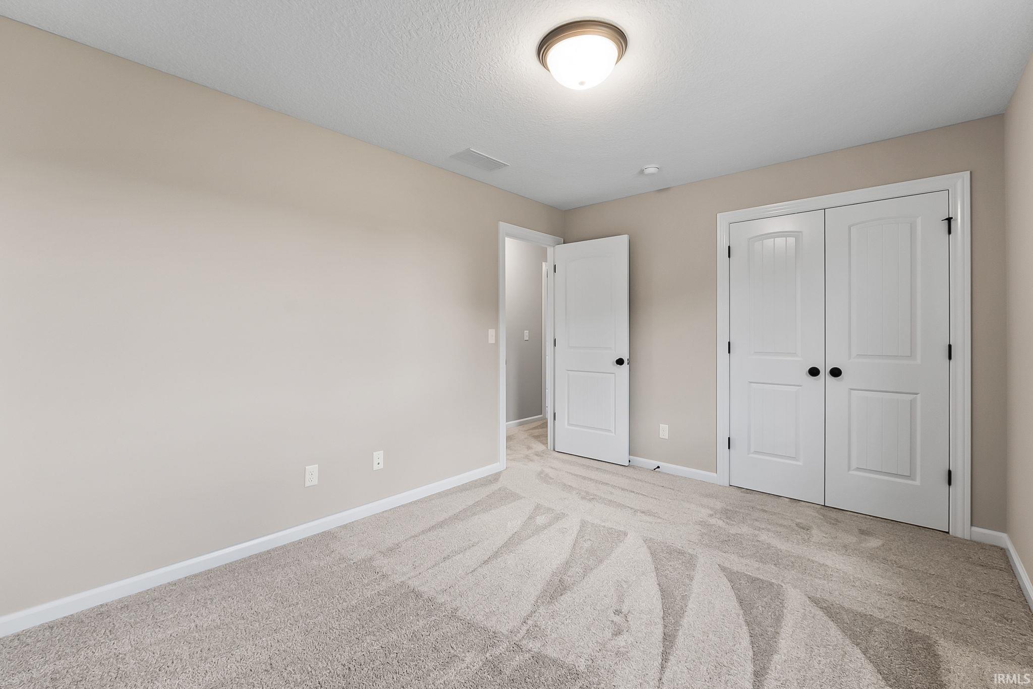 130 Longrifle Road Warsaw IN 46580