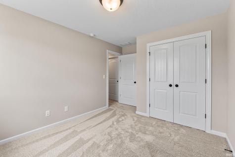 130 Longrifle Road Warsaw IN 46580