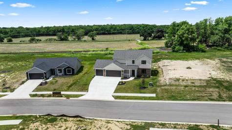 130 Longrifle Road Warsaw IN 46580