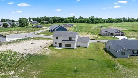 130 Longrifle Road Warsaw IN 46580