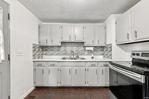 9408 W Jackson Street Muncie IN 47304