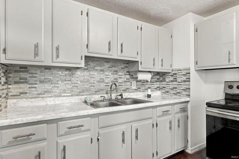 9408 W Jackson Street Muncie IN 47304