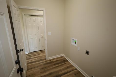 3716 E Sherwood Terrace Fort Wayne IN 46806