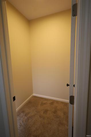 3716 E Sherwood Terrace Fort Wayne IN 46806