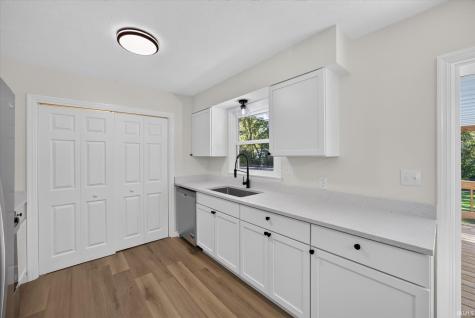 4270 N Ridgewood Drive Bloomington IN 47404