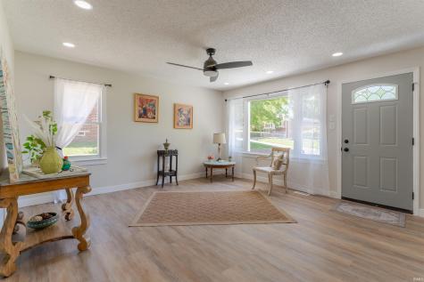 4113 W Columbia Street Evansville IN 47720