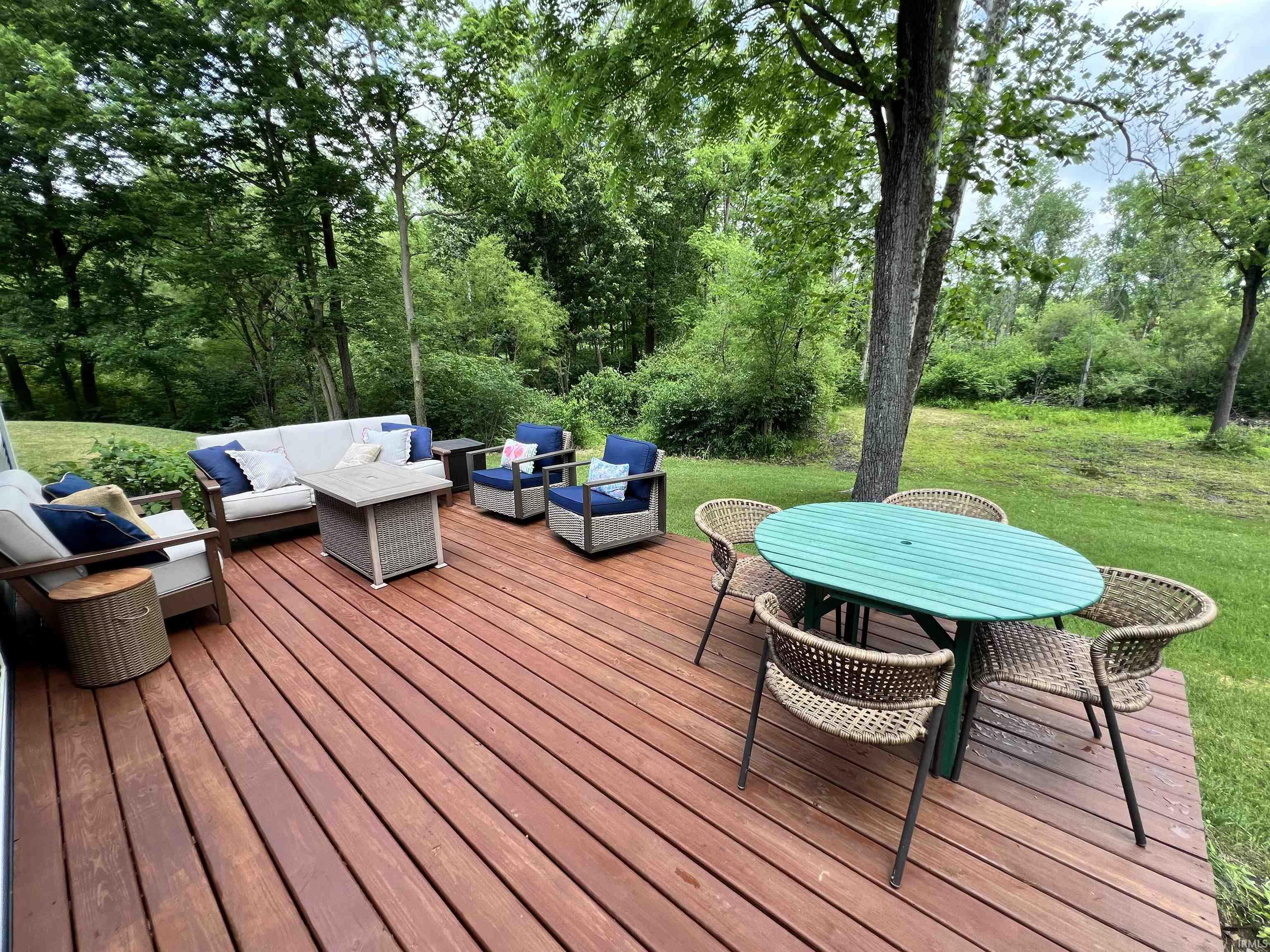 6572 E South Barbee Drive Warsaw IN 46582