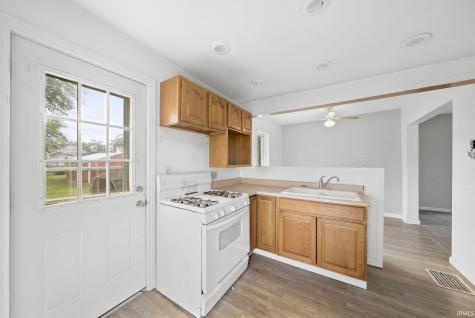 413 E King Street Garrett IN 46738