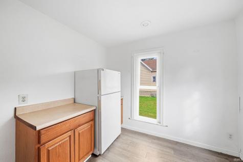 413 E King Street Garrett IN 46738