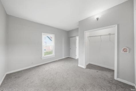 413 E King Street Garrett IN 46738