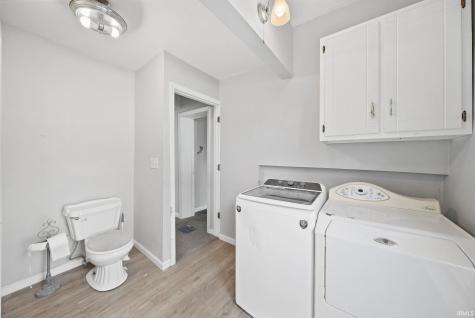 413 E King Street Garrett IN 46738