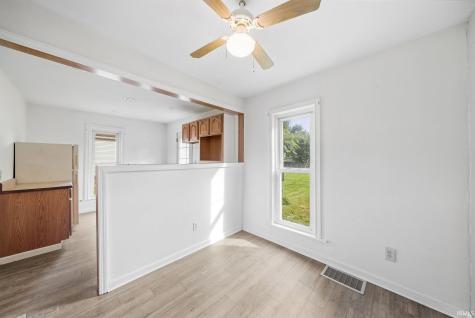 413 E King Street Garrett IN 46738
