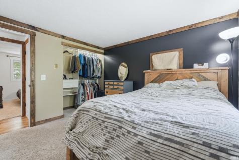 2005 Lathrop Drive Fort Wayne IN 46808