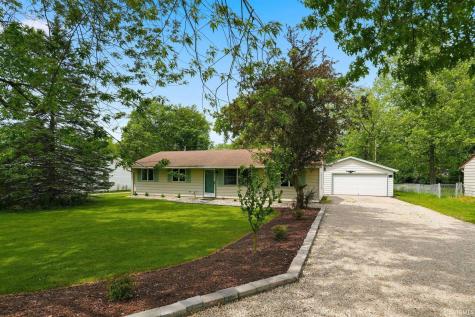 2005 Lathrop Drive Fort Wayne IN 46808