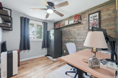 2005 Lathrop Drive Fort Wayne IN 46808