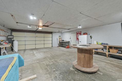 2005 Lathrop Drive Fort Wayne IN 46808