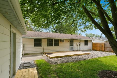 2005 Lathrop Drive Fort Wayne IN 46808