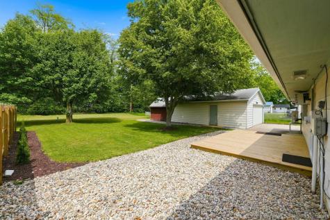 2005 Lathrop Drive Fort Wayne IN 46808