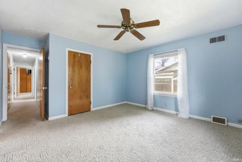 3717 Spruce Drive Fort Wayne IN 46809