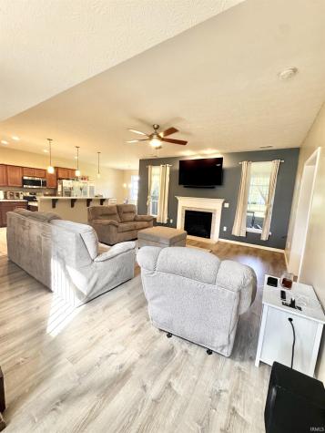 112 Fairway East Drive Attica IN 47918