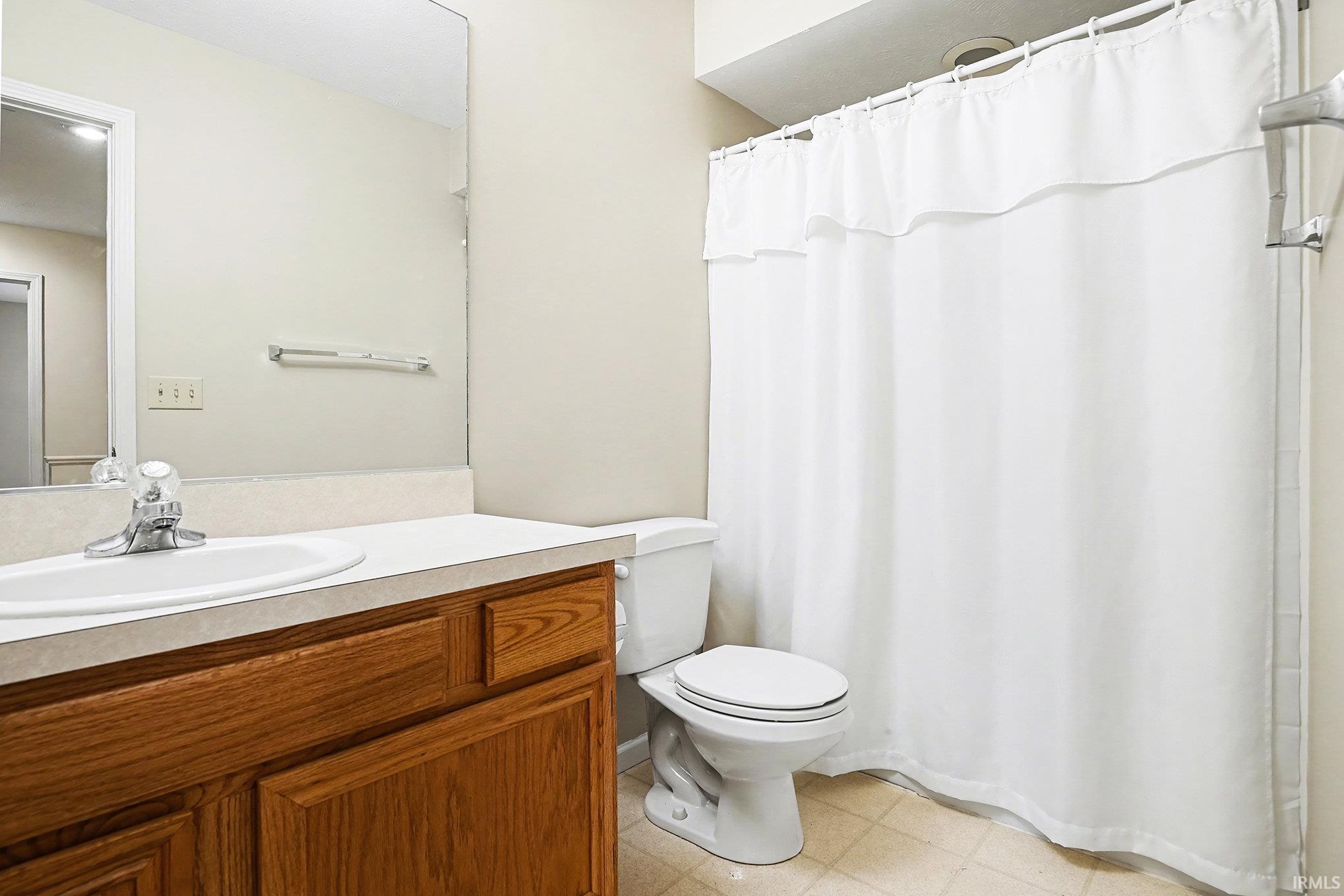 1539 Stone Court Elkhart IN 46514