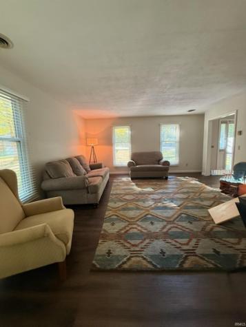 3198 N Delaware Drive Vincennes IN 47591