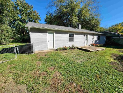 2121 W Thomas Drive Muncie IN 47302