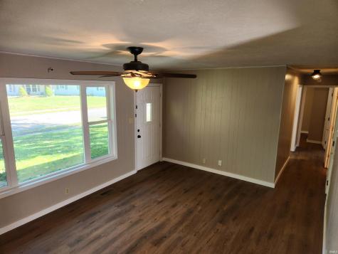 2121 W Thomas Drive Muncie IN 47302