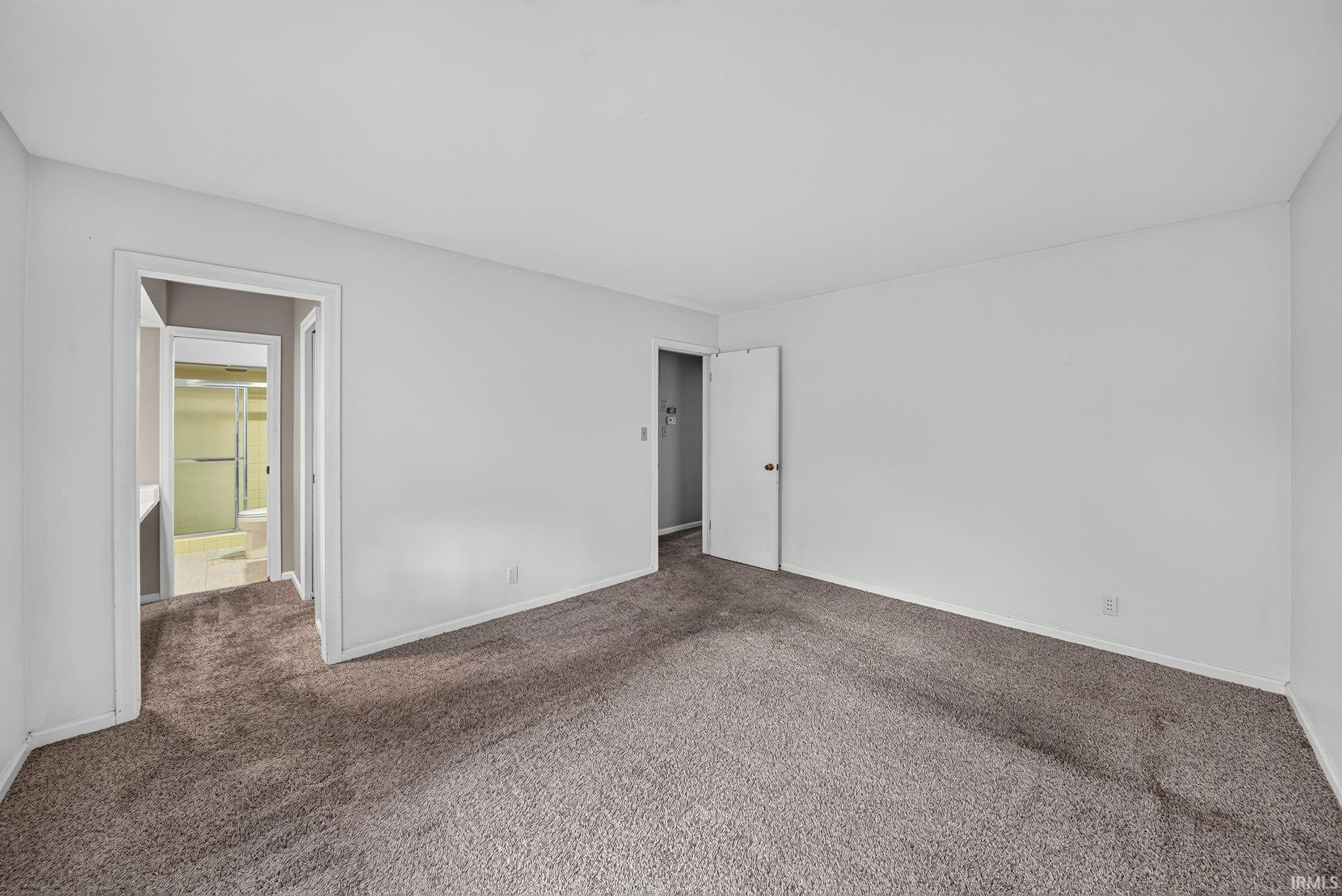 1915 Churchill Drive South Bend IN 46617
