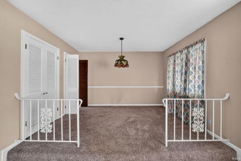 1915 Churchill Drive South Bend IN 46617