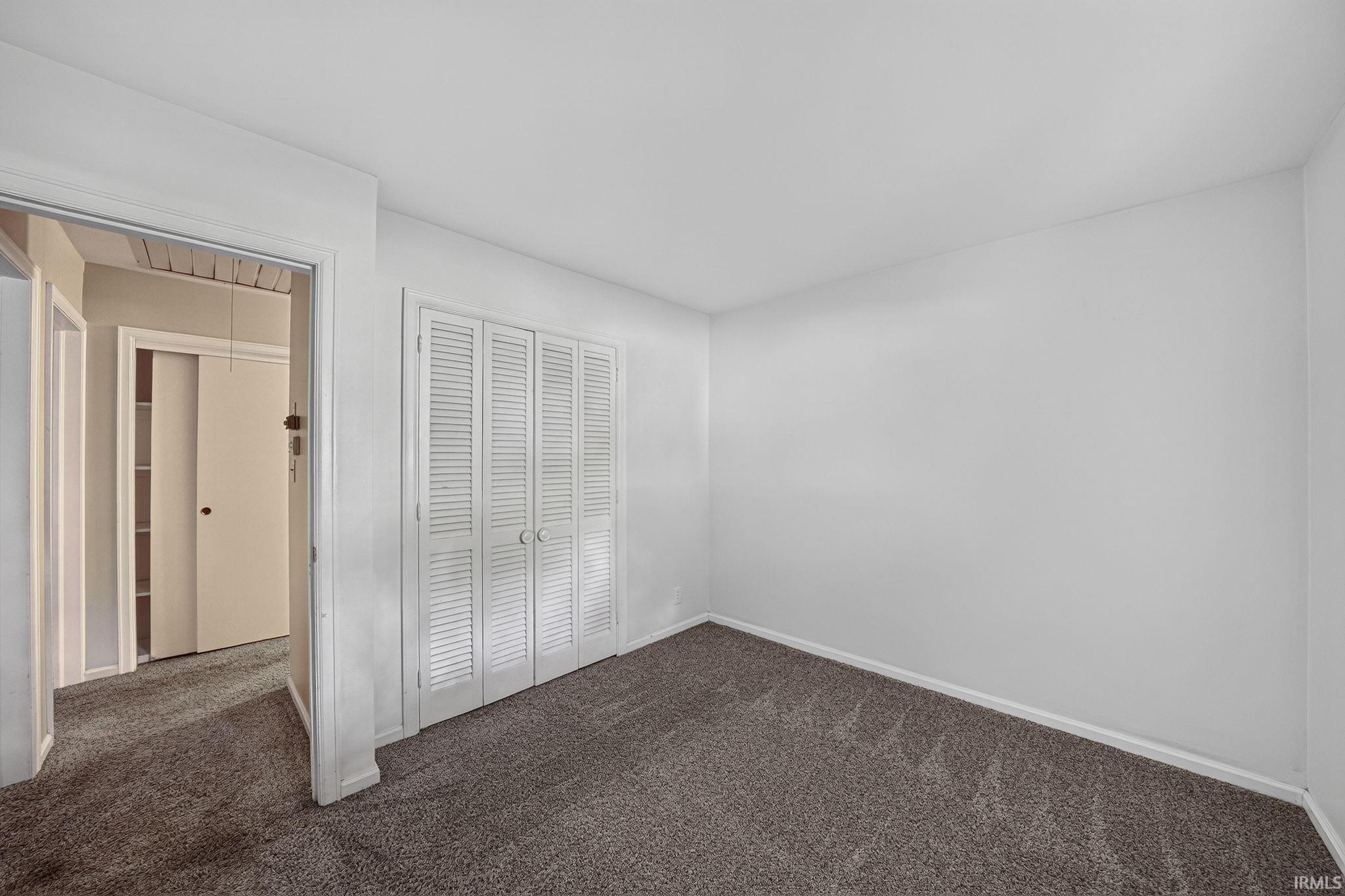 1915 Churchill Drive South Bend IN 46617