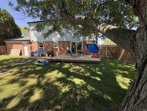 7104 S Hibiscus Drive Muncie IN 47302