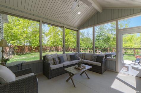 1004 Hathaway Road Fort Wayne IN 46845