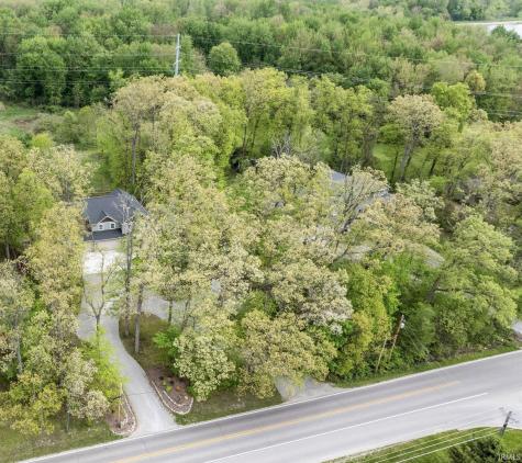 1004 Hathaway Road Fort Wayne IN 46845