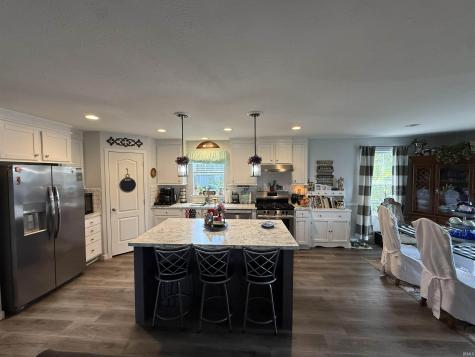 11385 N Memorial Parkway Cromwell IN 46732
