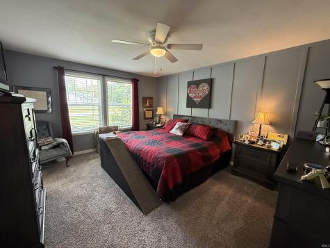 11385 N Memorial Parkway Cromwell IN 46732