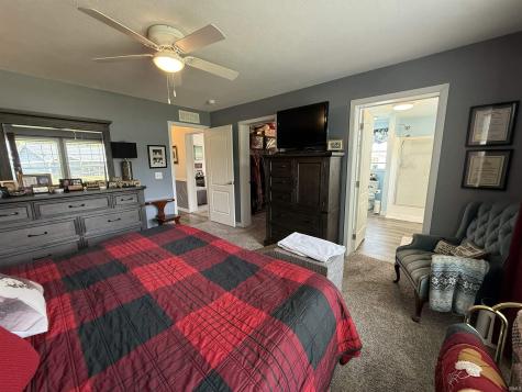 11385 N Memorial Parkway Cromwell IN 46732